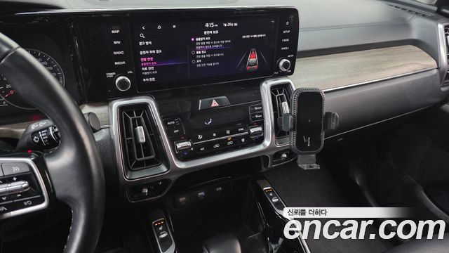 Kia Sorento 2022 — photo 15