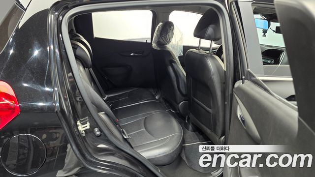 Chevrolet Korea Spark 2017 — photo 12