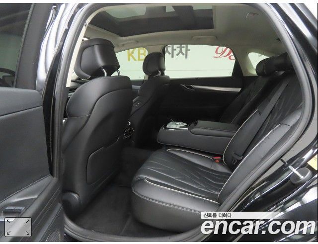 Genesis G80 2022 — photo 11