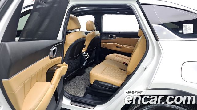 Kia Sorento 2022 — photo 12