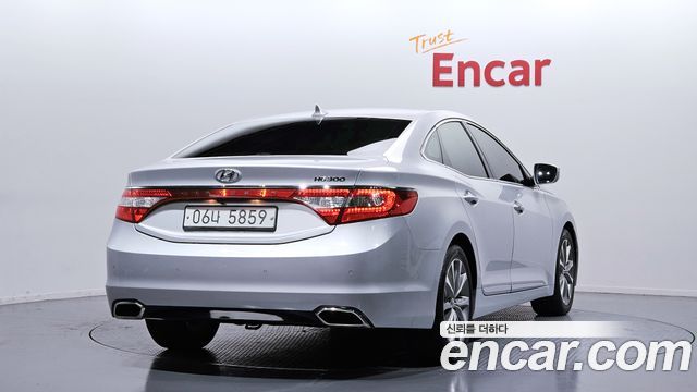 Hyundai Grandeur 2015 — photo 2
