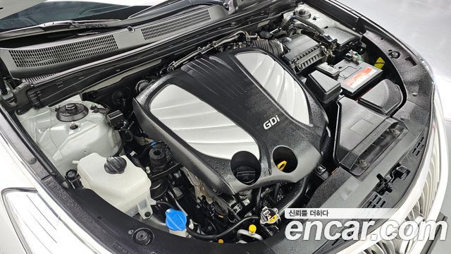 Hyundai Grandeur 2015 — photo 6
