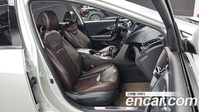 Hyundai Grandeur 2015 — photo 10