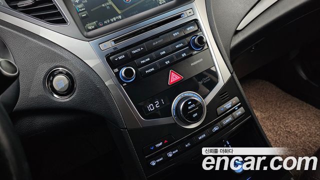 Hyundai Grandeur 2015 — photo 16