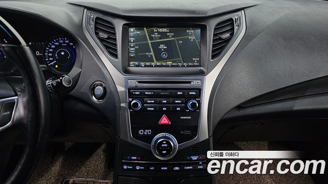 Hyundai Grandeur 2015 — photo 19