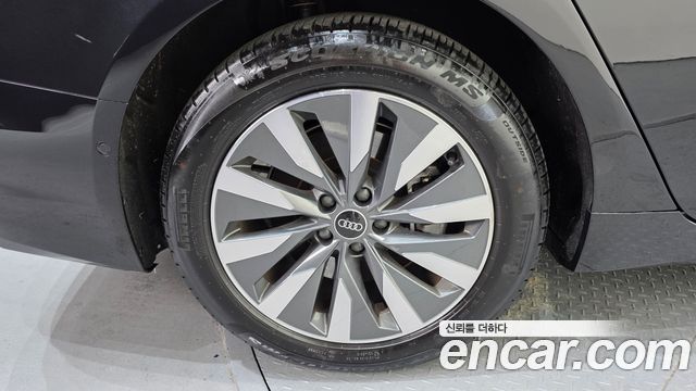 Audi A6 2021 — photo 5