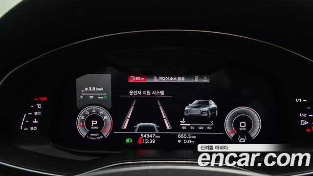 Audi A6 2021 — photo 8