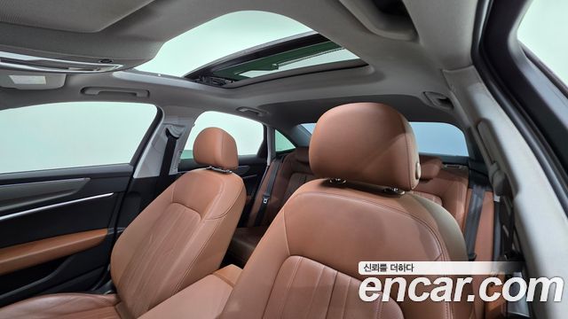 Audi A6 2021 — photo 12