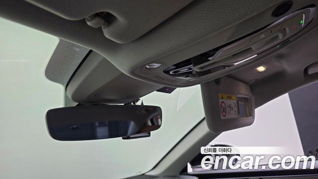 Audi A6 2021 — photo 15