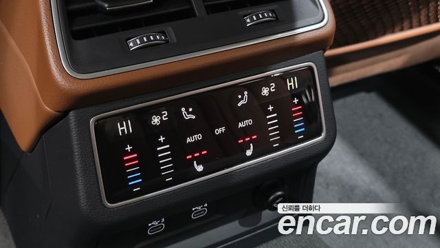 Audi A6 2021 — photo 18