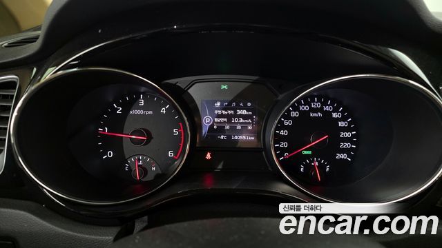 Kia Canival 2016 — photo 8