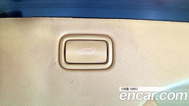 Kia Canival 2016 — photo 18
