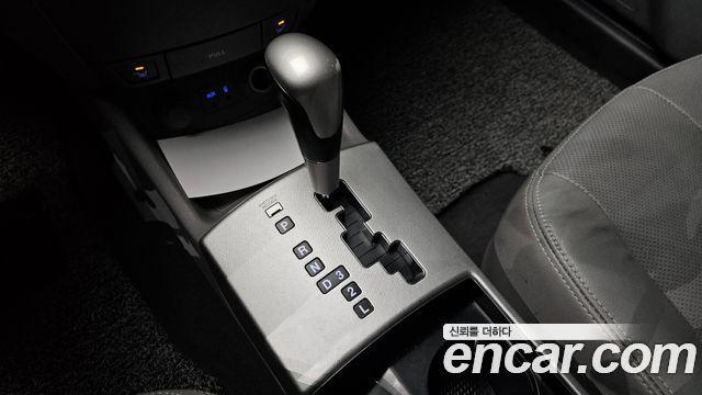 Hyundai AVANTE 2008 — photo 9