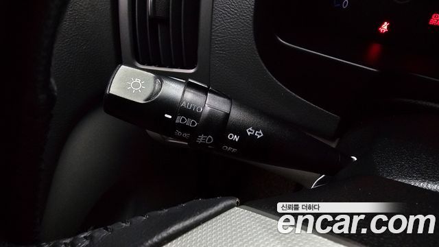 Hyundai AVANTE 2008 — photo 17