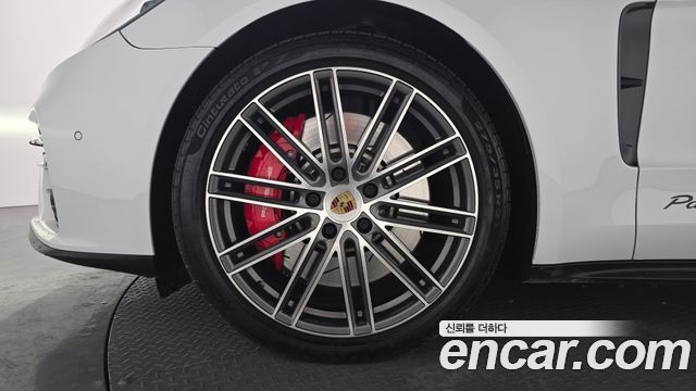 Porsche Panamera 2018 — photo 5