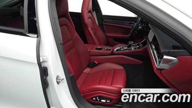 Porsche Panamera 2018 — photo 10