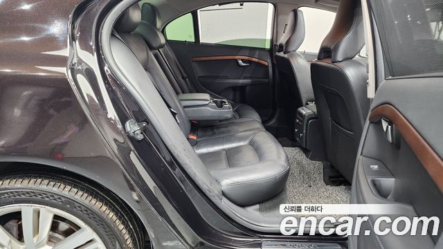 Volvo S80 2012 — photo 12