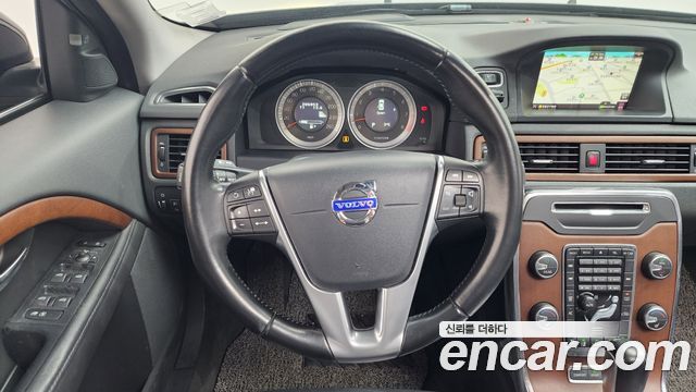 Volvo S80 2012 — photo 13