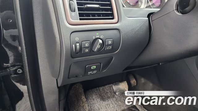 Volvo S80 2012 — photo 14