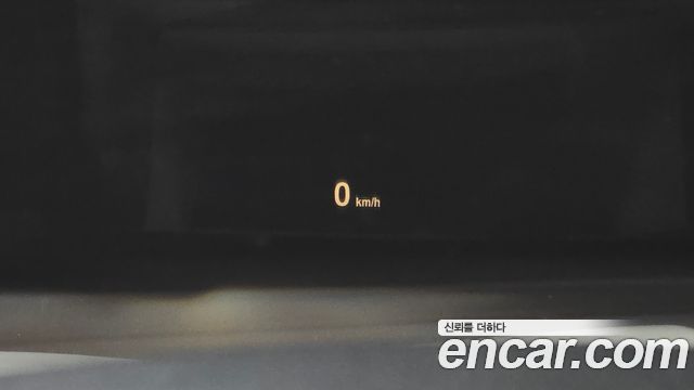 BMW 5-Series 2012 — photo 18
