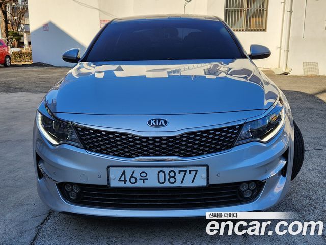 Kia K5 2016 — photo 1