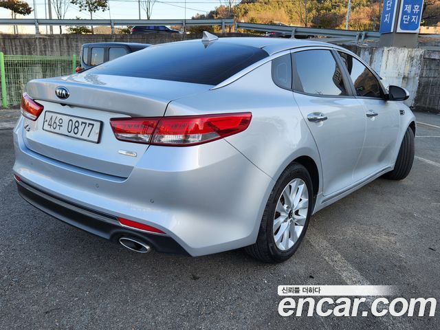Kia K5 2016 — photo 6