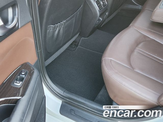 Kia K5 2016 — photo 11