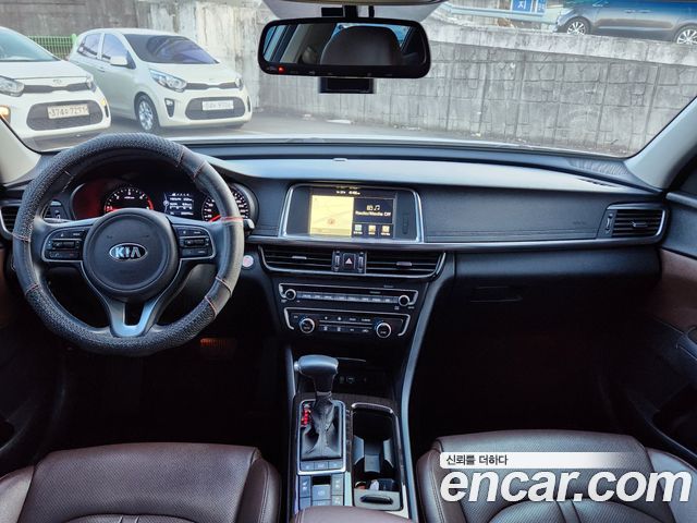 Kia K5 2016 — photo 14