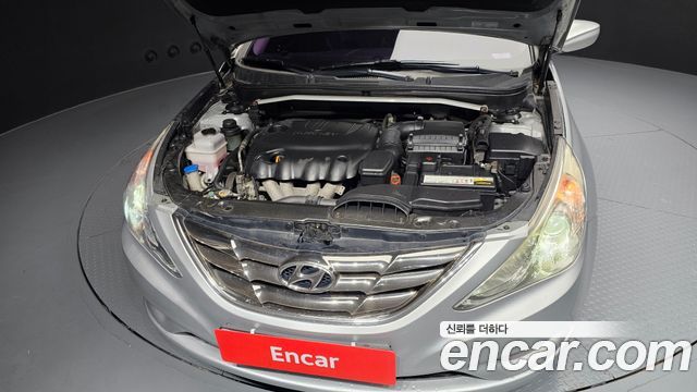 Hyundai Sonata 2010 — photo 6