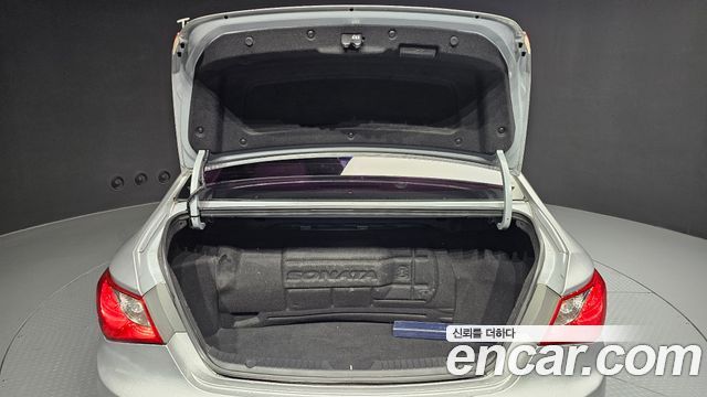 Hyundai Sonata 2010 — photo 20