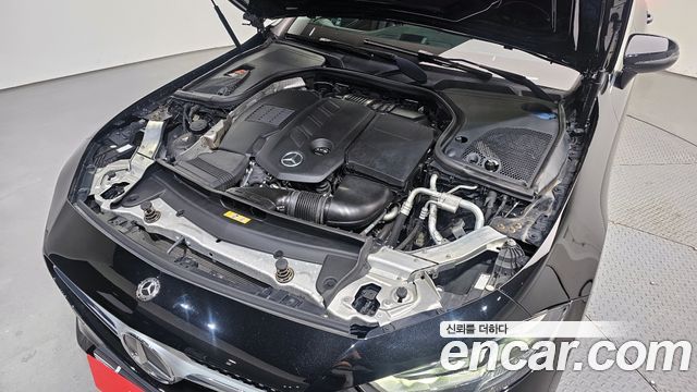 Mercedes-Benz CLS-Class 2020 — photo 6
