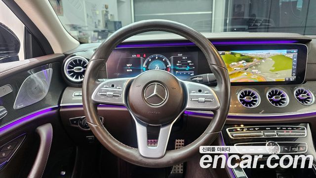 Mercedes-Benz CLS-Class 2020 — photo 14