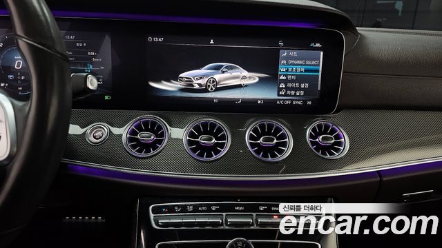 Mercedes-Benz CLS-Class 2020 — photo 15