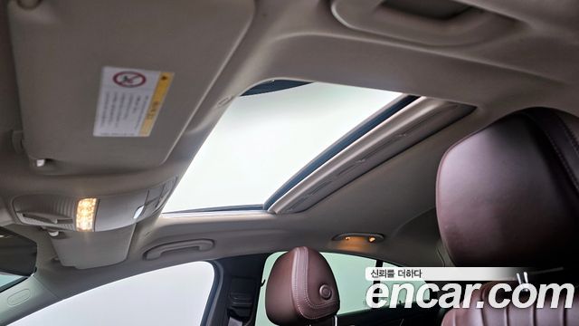 Mercedes-Benz CLS-Class 2020 — photo 18