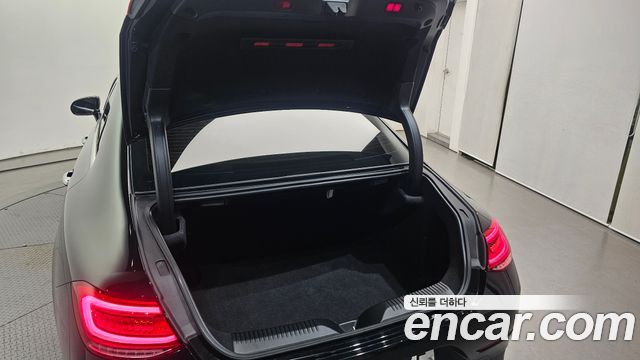 Mercedes-Benz CLS-Class 2020 — photo 20