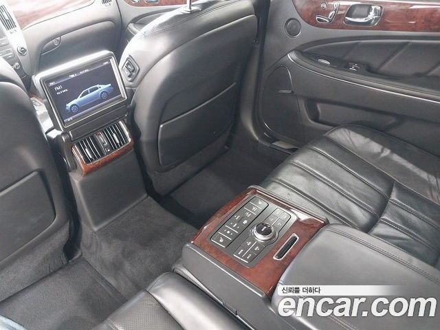 Hyundai Equus 2011 — photo 7