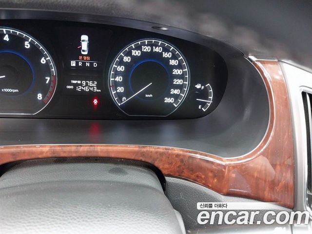 Hyundai Equus 2011 — photo 9