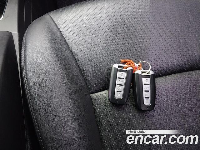 KG Mobility KORANDO 2015 — photo 16