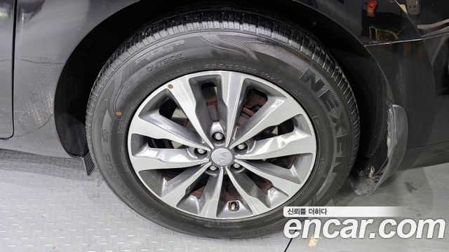 Kia Canival 2017 — photo 5