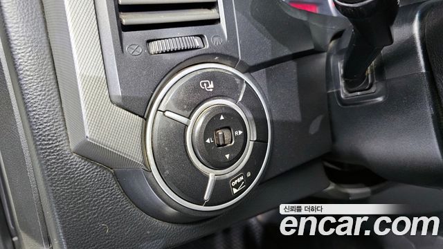 KG Mobility KORANDO 2014 — photo 15