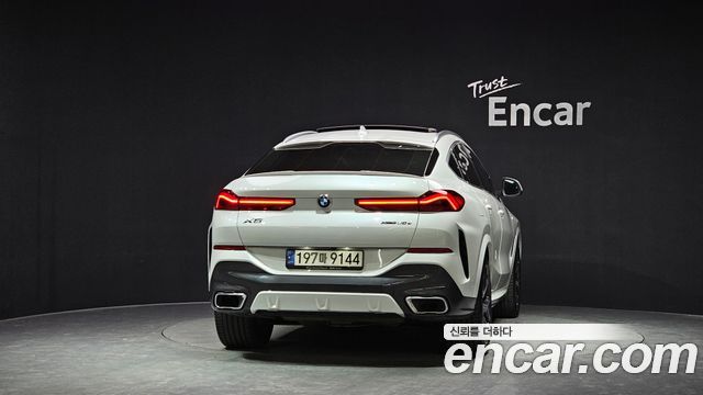 BMW X6 2022 — photo 4