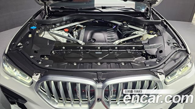 BMW X6 2022 — photo 6