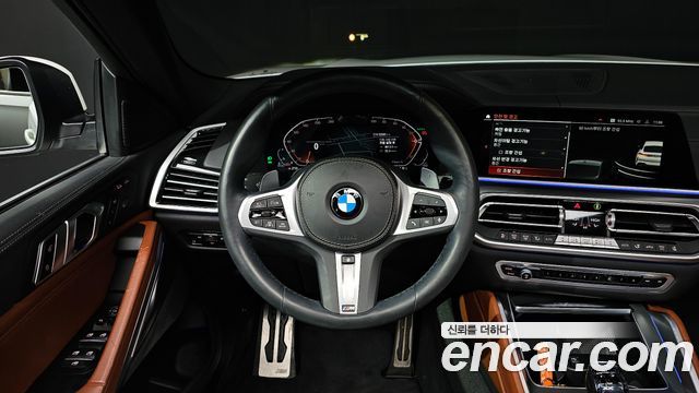 BMW X6 2022 — photo 13