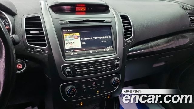 Kia Sorento 2014 — photo 13