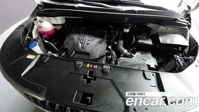 Kia Canival 2023 — photo 6