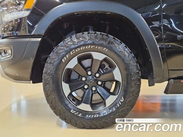 Dodge Ram Pick Up 2019 — photo 5