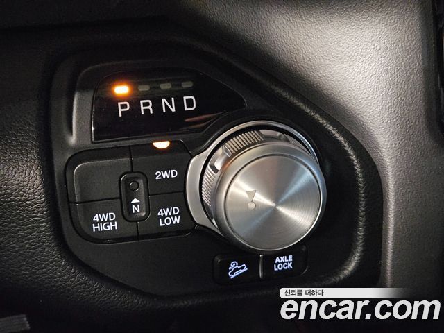 Dodge Ram Pick Up 2019 — photo 9