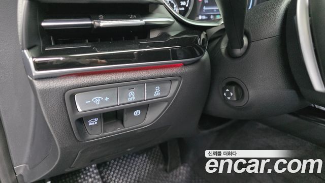 Genesis G80 2022 — photo 18