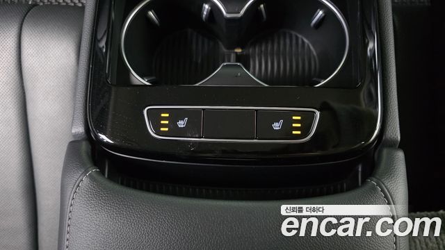 Genesis G80 2022 — photo 19