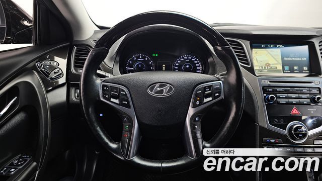 Hyundai Grandeur 2017 — photo 13